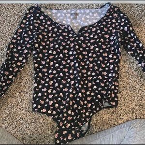Long sleeve pink rose bodysuit shirt🌸